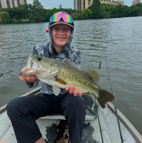 San Antonio Fishing Camp - Image 2