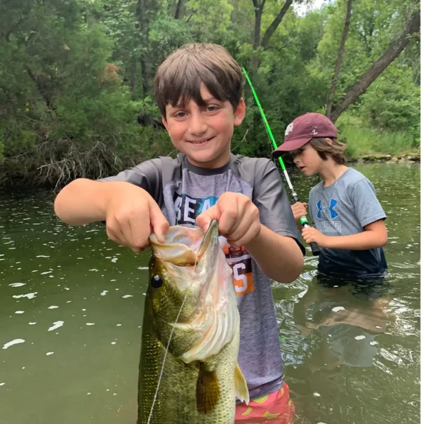 San Antonio Fishing Camp - Image 4